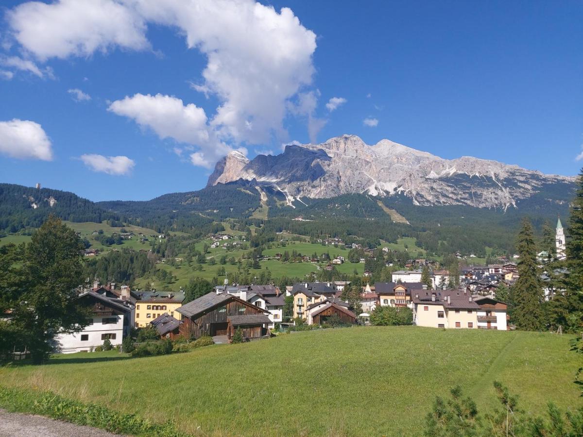 Appartamento Cortina 1956 Cortina dʼAmpezzo Zewnętrze zdjęcie